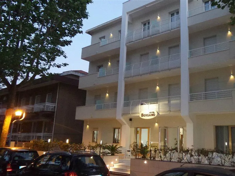 ***  Hotel Bergamo Rimini Italia