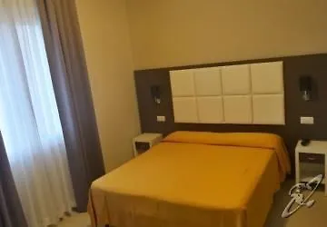 Hotel Bergamo Rimini 3*,  Italia